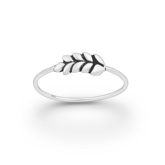 Sterling silver leaf ring, minimalist nature-inspired jewelry, dainty botanical ring